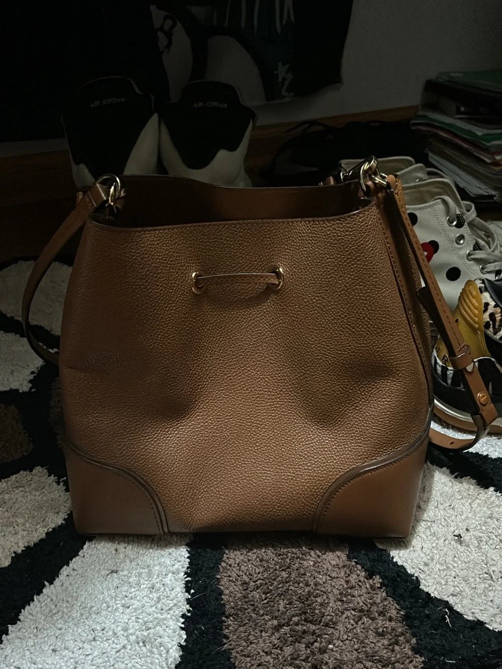 Michael Kors Tan Pebbled Leather Drawstring bucket Bag